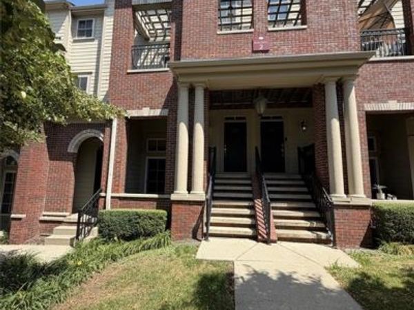 3987 Forester Boulevard , Auburn Hills, MI 48326