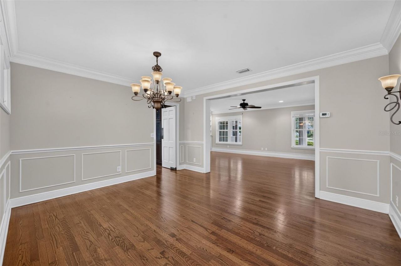 2410 Lake Shore Drive, Orlando, FL 32803 Photo