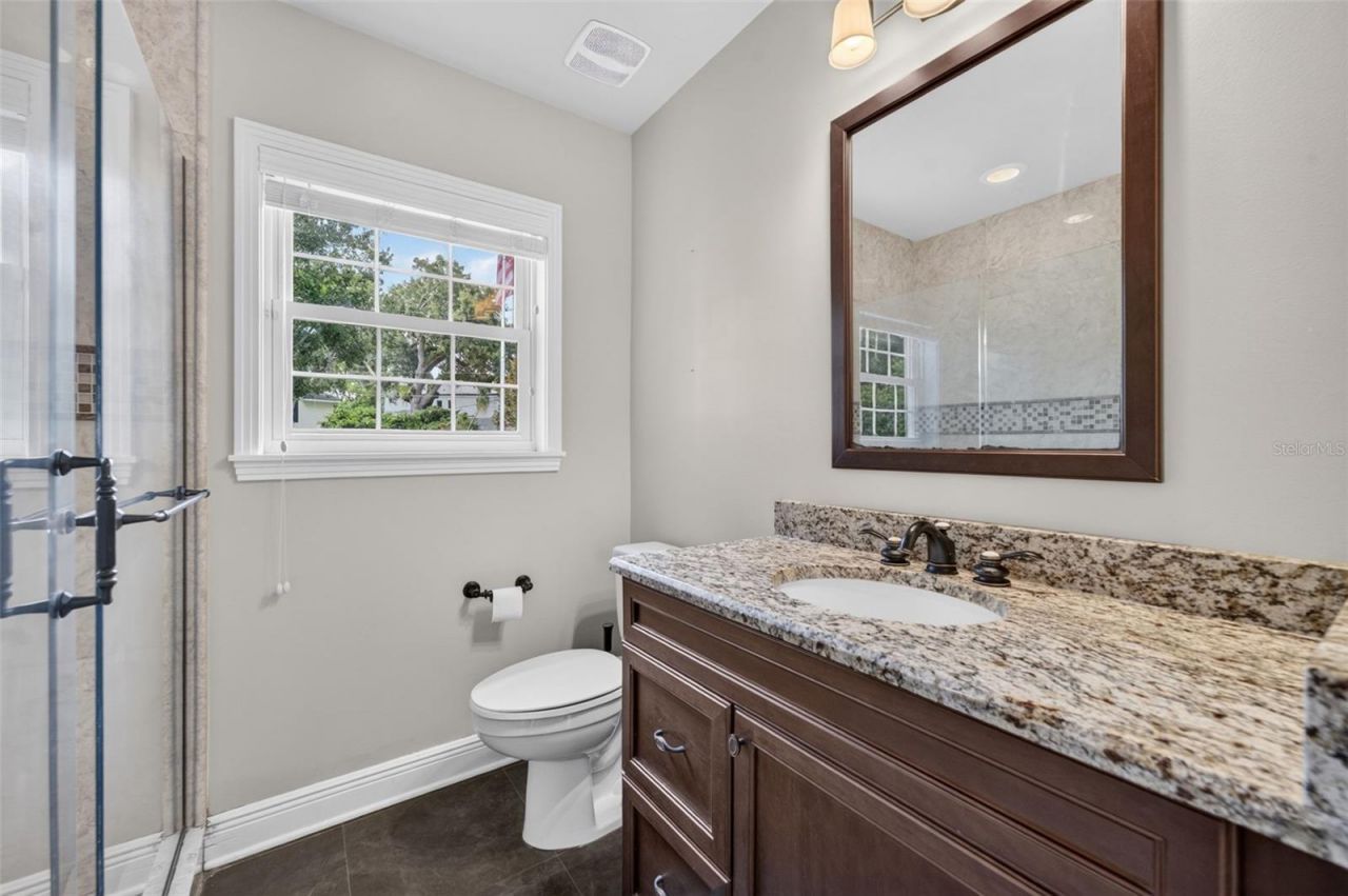 2410 Lake Shore Drive, Orlando, FL 32803 Photo