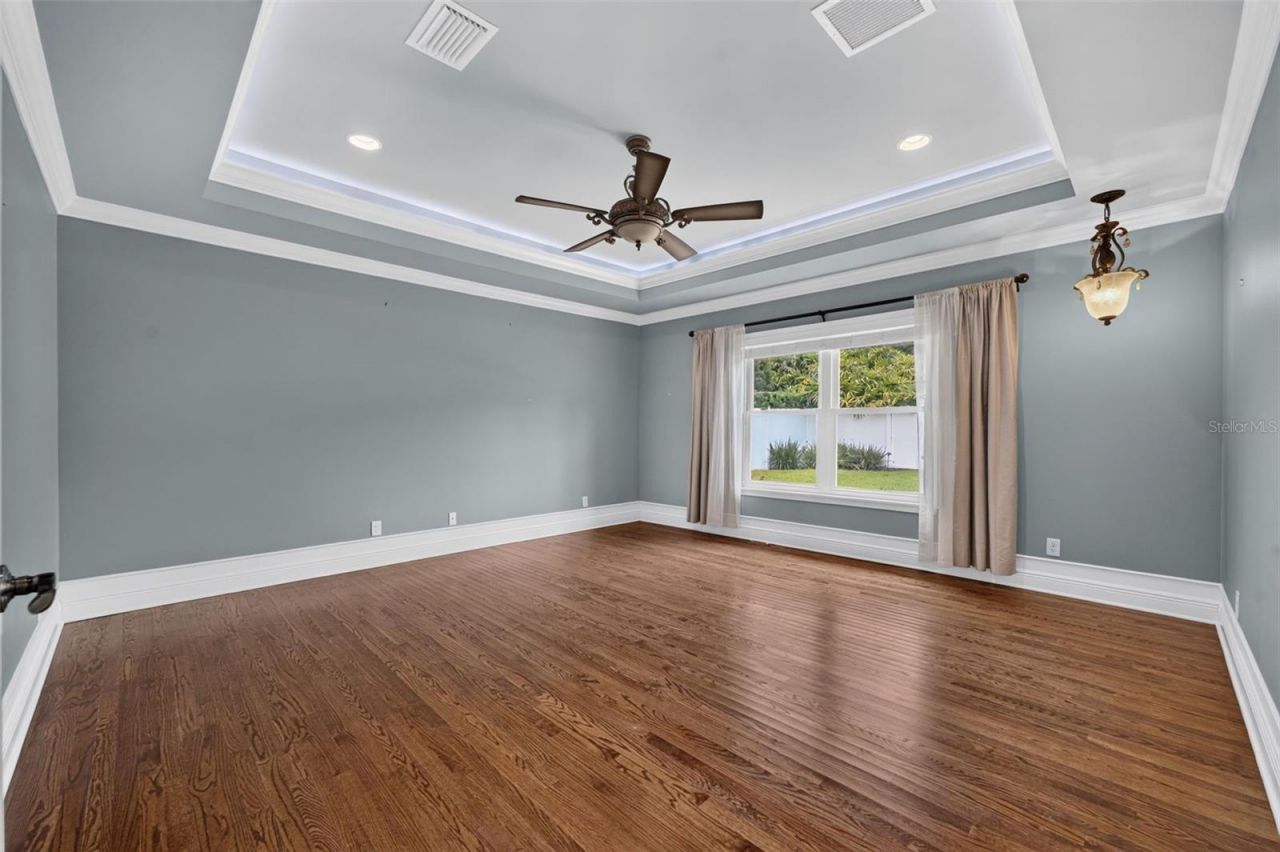 2410 Lake Shore Drive, Orlando, FL 32803 Photo