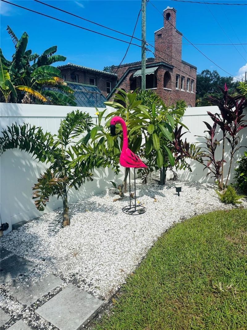 200 Park Street N, Saint Petersburg, FL 33710 Photo
