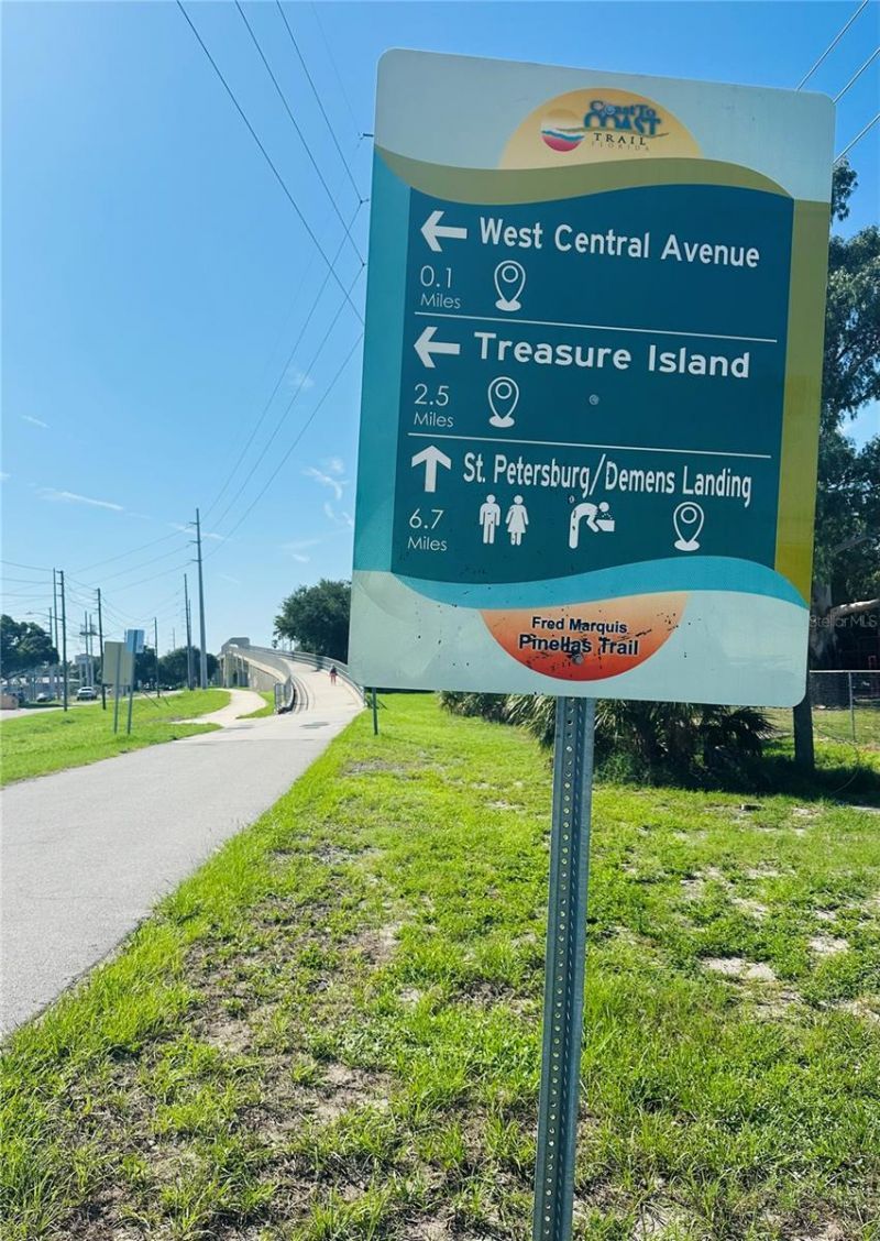 200 Park Street N, Saint Petersburg, FL 33710 Photo