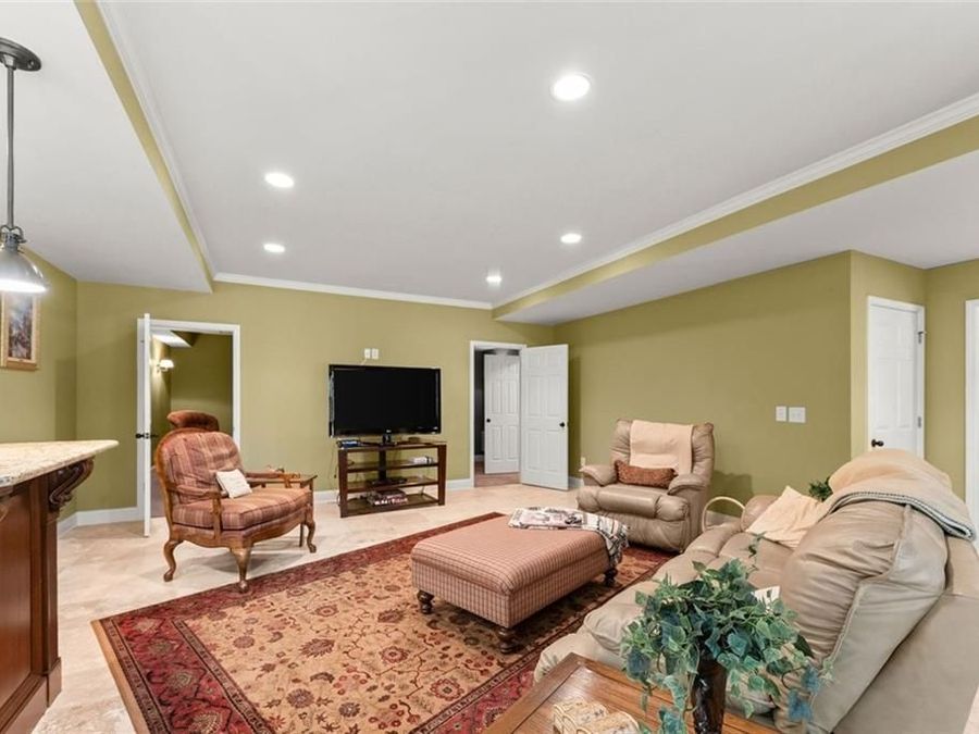 Property Image 60