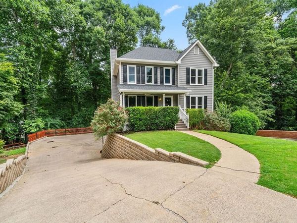 312 Clubhouse Court, Kennesaw, GA 30144
