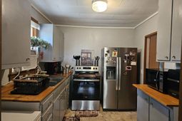 205 Forest Circle photo 4
