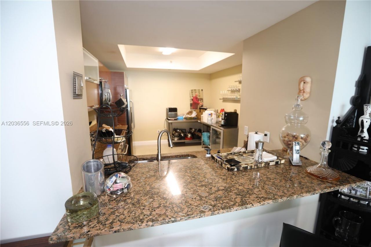 3330 NE 190th St, Unit 1312, Aventura, FL 33180 Photo