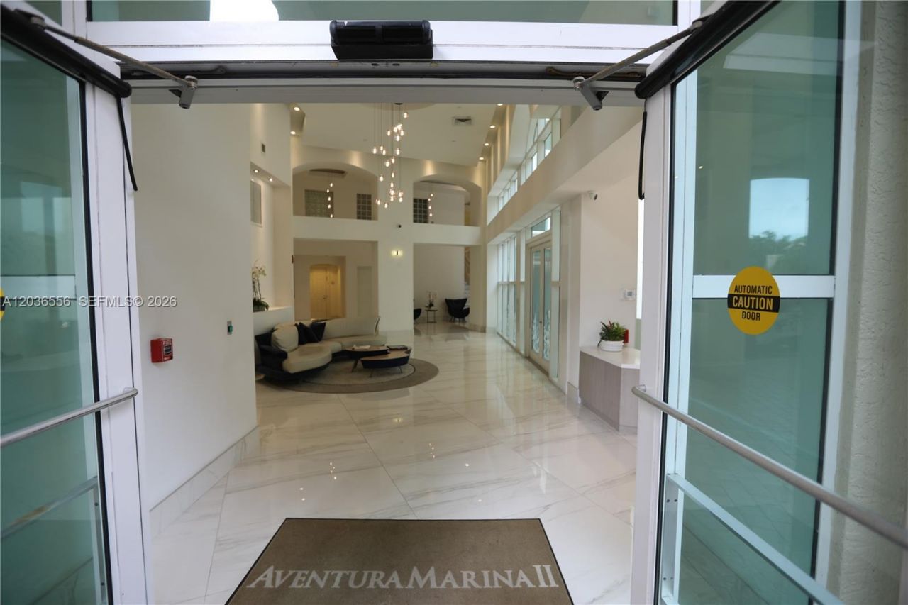 3330 NE 190th St, Unit 1312, Aventura, FL 33180 Photo