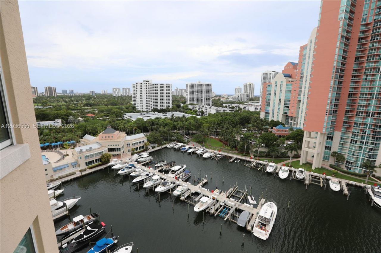 3330 NE 190th St, Unit 1312, Aventura, FL 33180 Photo