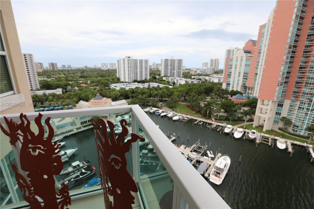 3330 NE 190th St, Unit 1312, Aventura, FL 33180 Photo