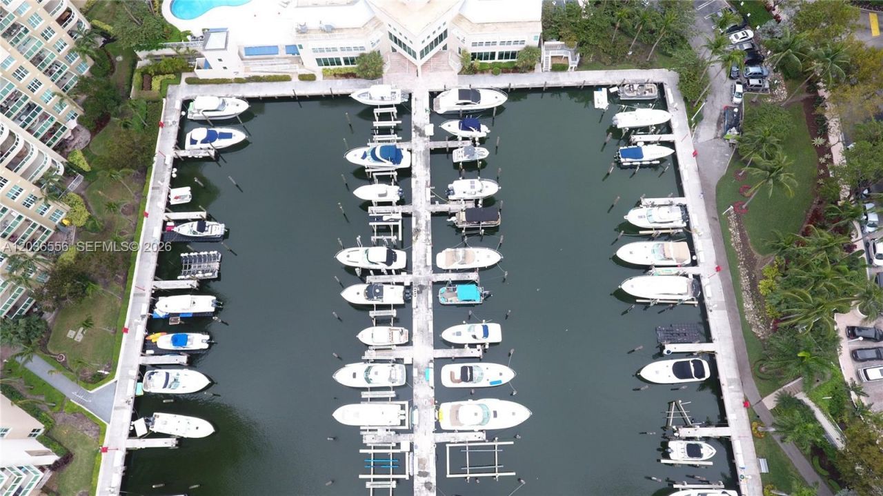 3330 NE 190th St, Unit 1312, Aventura, FL 33180 Photo