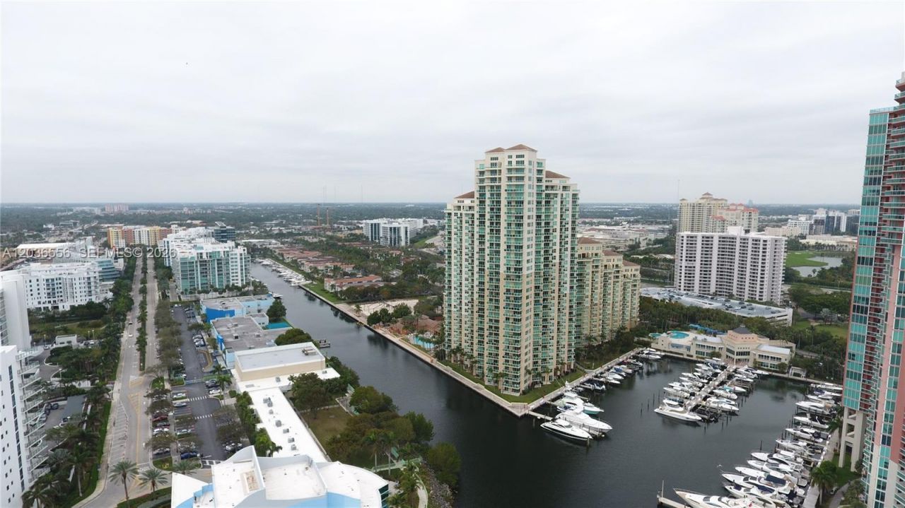 3330 NE 190th St, Unit 1312, Aventura, FL 33180 Photo