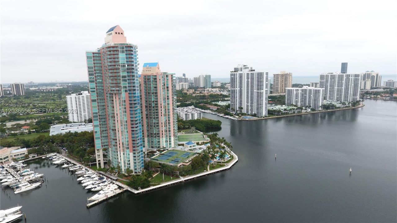 3330 NE 190th St, Unit 1312, Aventura, FL 33180 Photo