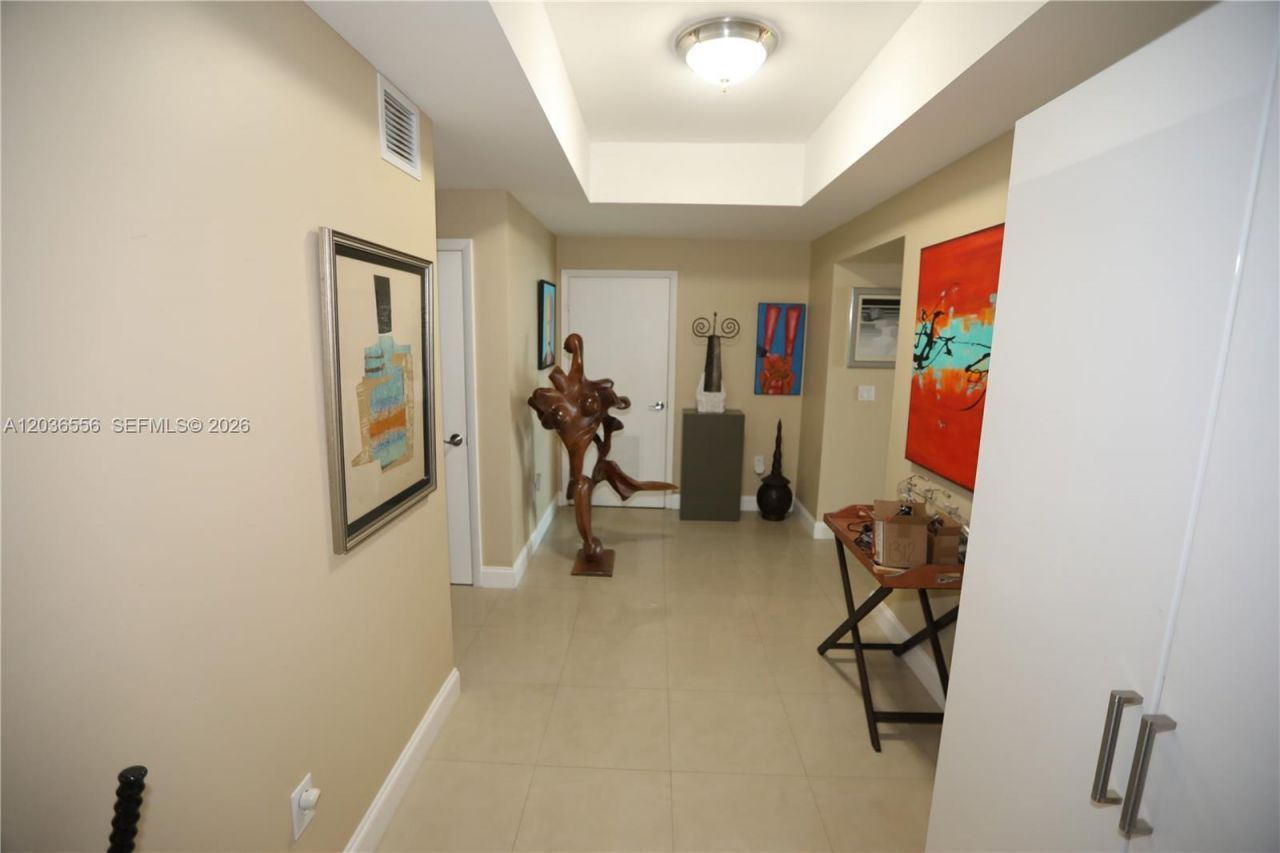 3330 NE 190th St, Unit 1312, Aventura, FL 33180 Photo