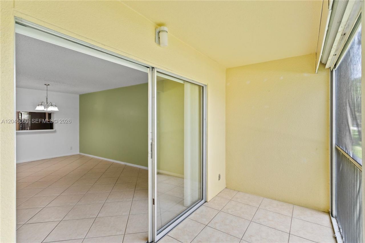 1100 SW 128th Ter , Unit 210U, Pembroke Pines, FL 33027 Photo