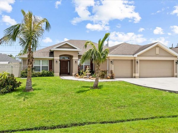 4900 NW Ironton Ave, Port St. Lucie, FL 34983