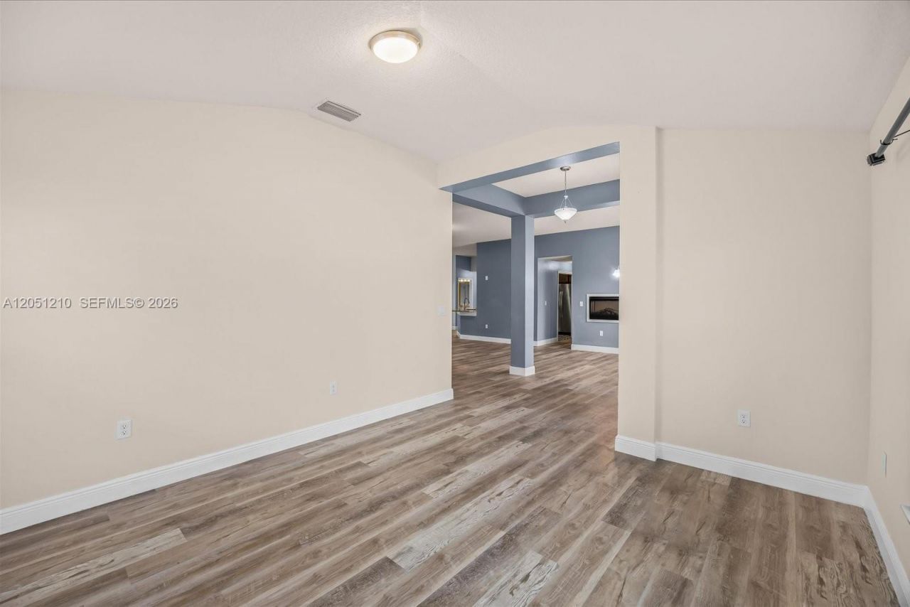 4900 NW Ironton Ave, Port Saint Lucie, FL 34983 Photo