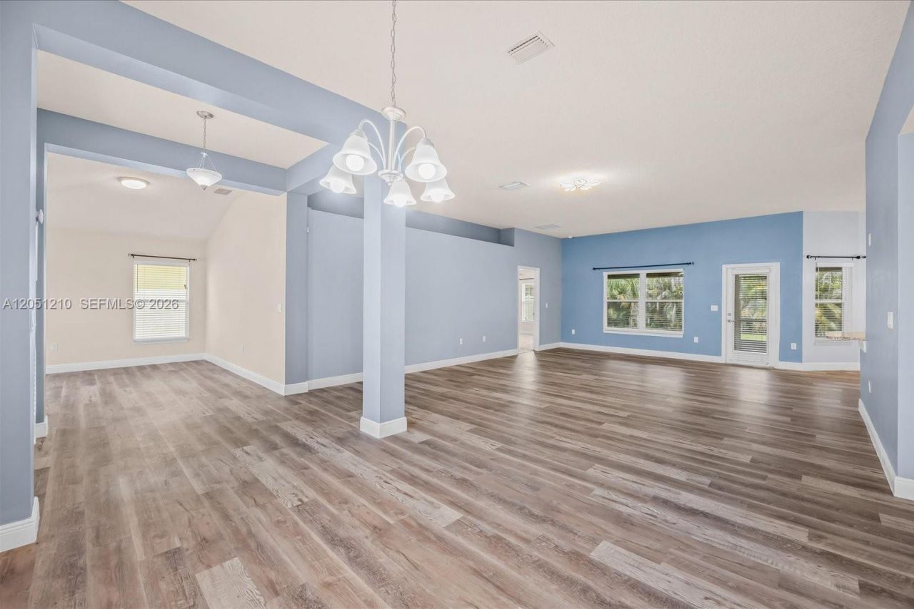 4900 NW Ironton Ave, Port Saint Lucie, FL 34983 Photo