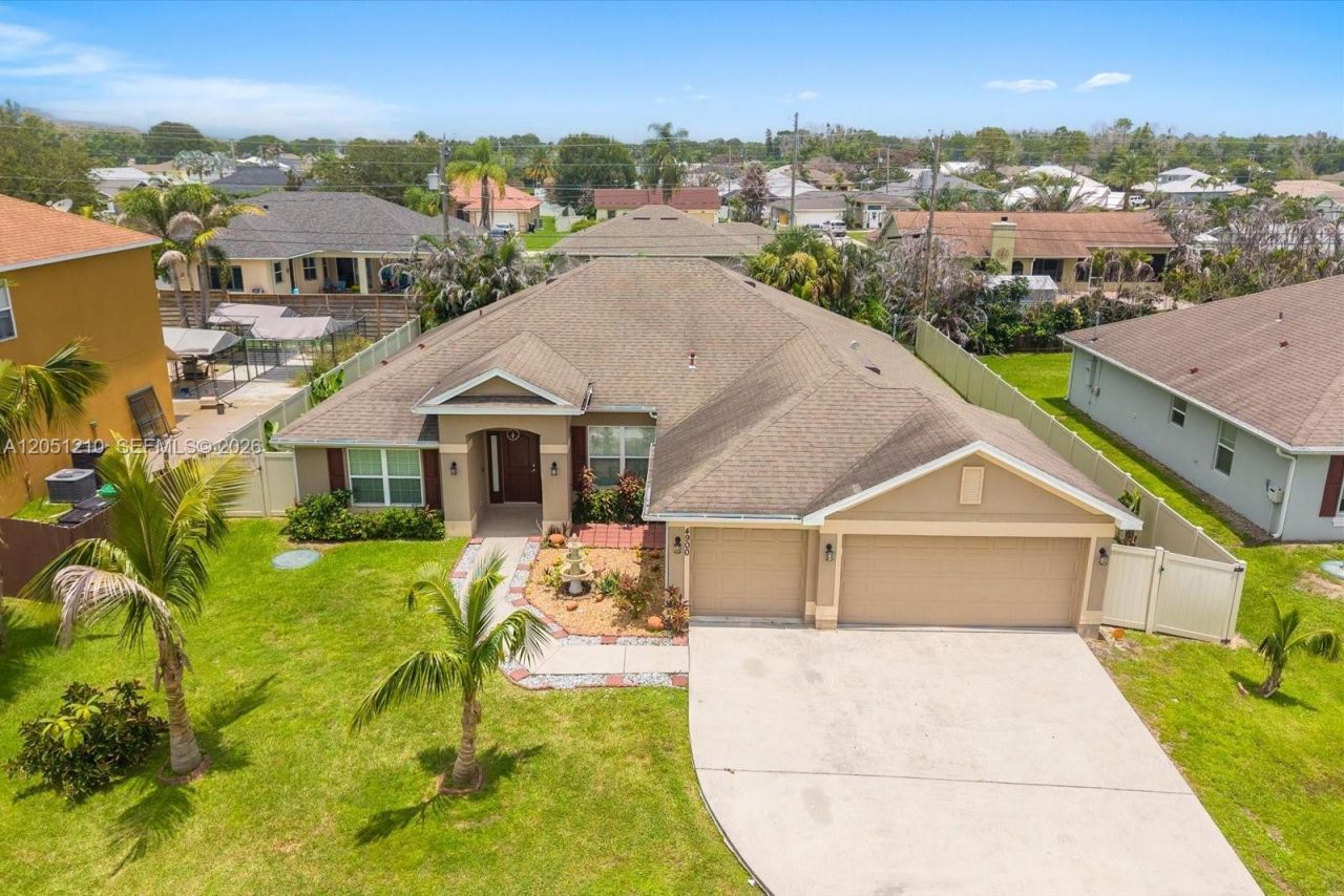 4900 NW Ironton Ave, Port Saint Lucie, FL 34983 Photo