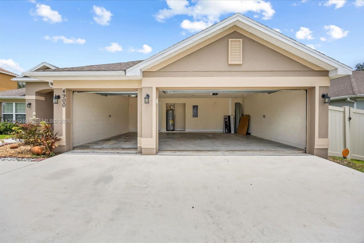 4900 NW Ironton Ave, Port Saint Lucie, FL 34983 Photo
