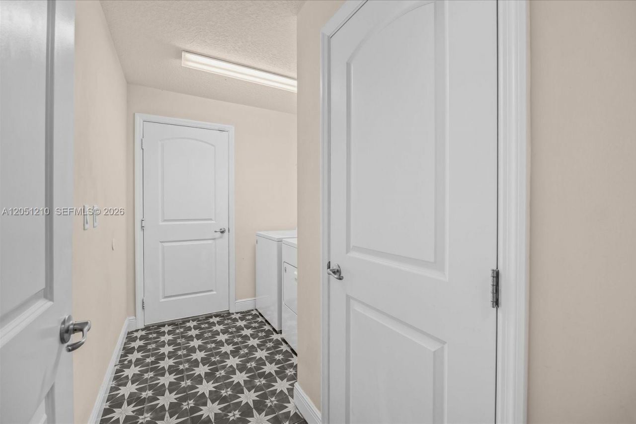 4900 NW Ironton Ave, Port Saint Lucie, FL 34983 Photo
