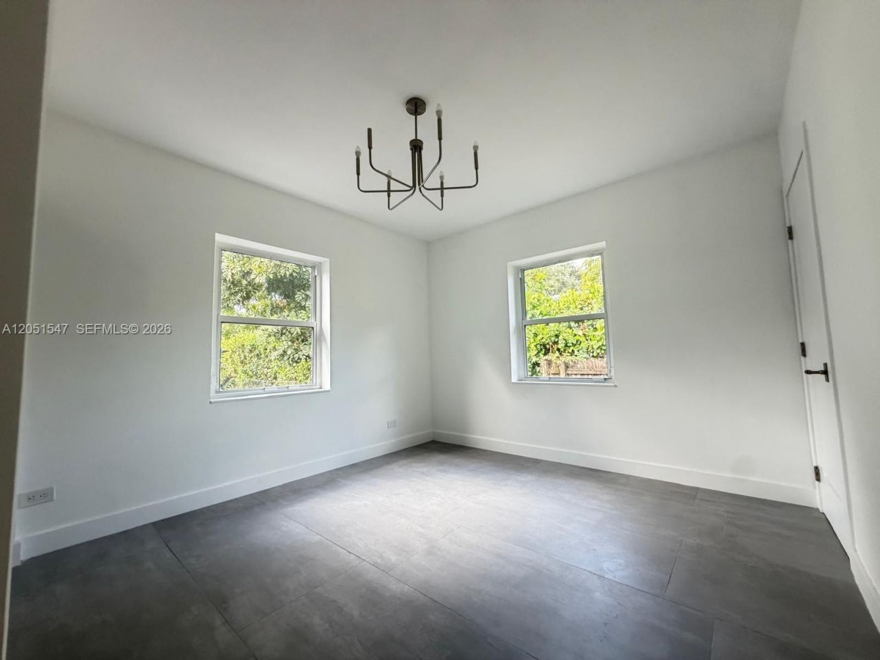 859 NE 115th St , Biscayne Park, FL 33161 Photo