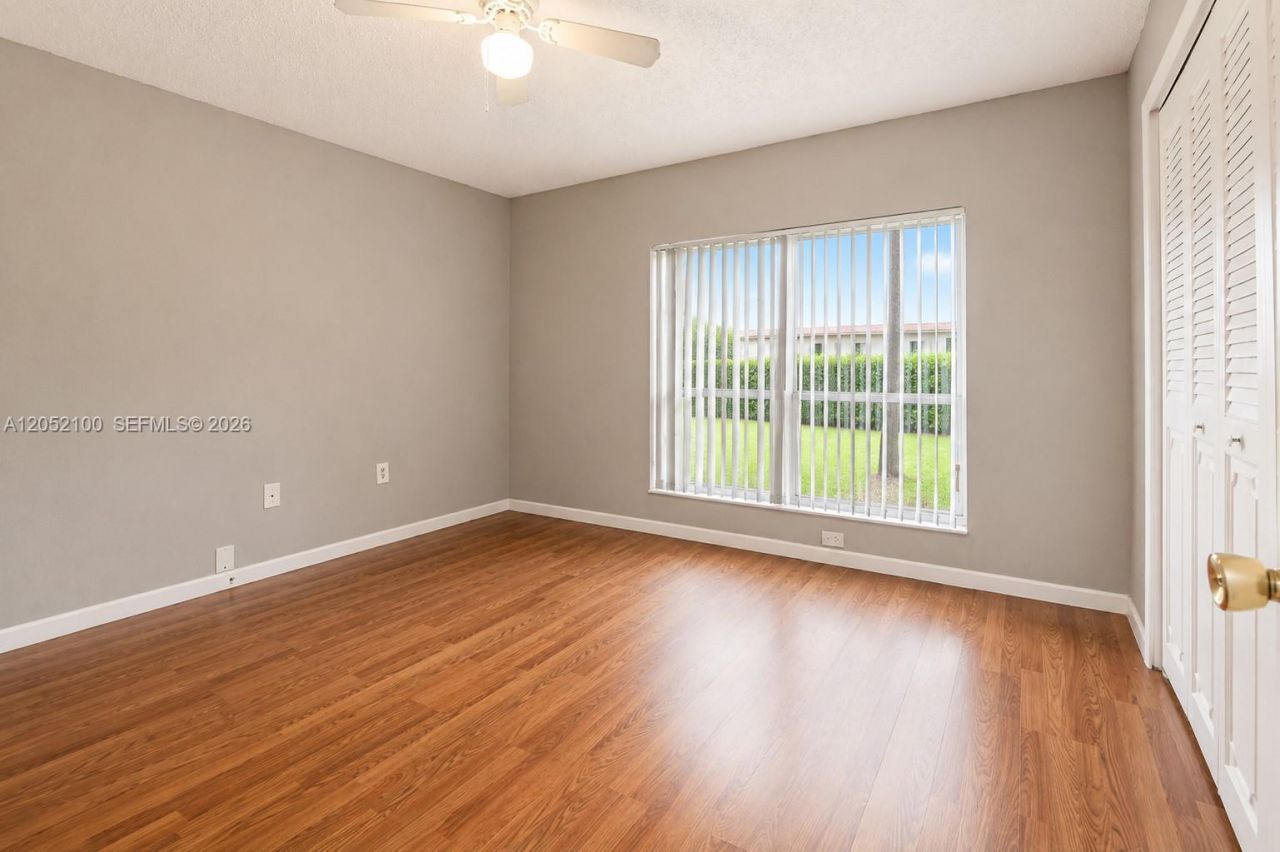 9320 NW 13th St, Pembroke Pines, FL 33024 Photo