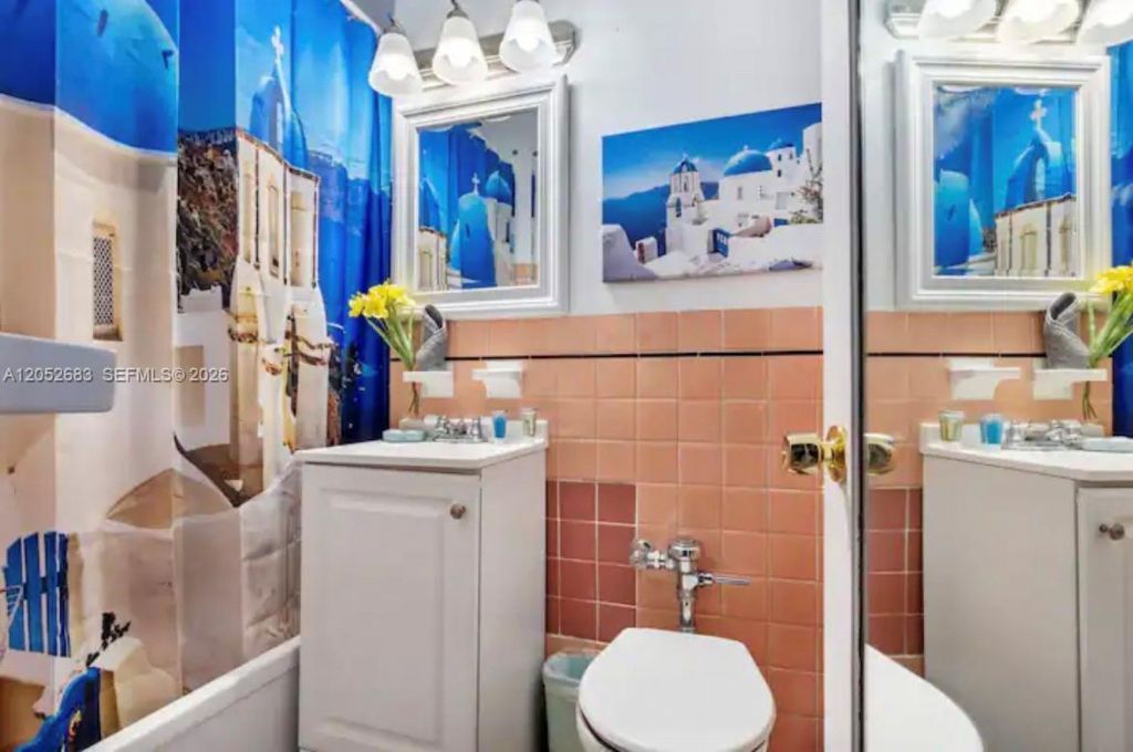 255 W 24th St , Unit 302, Miami Beach, FL 33140 Photo