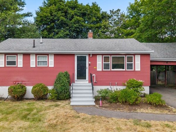 12 Tucker Ave, Marlborough, MA 01752