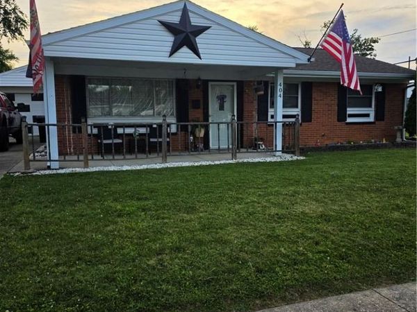 404 Pinewood Avenue, Piqua, OH 45356