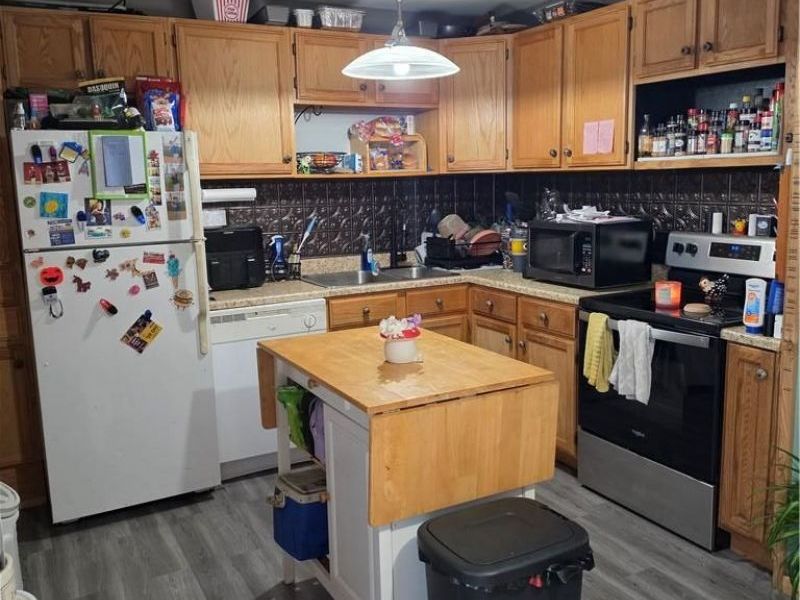 404 Pinewood Avenue, Piqua, OH 45356 Photo 8
