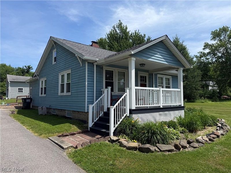 17835 Chillicothe, Chagrin Falls, OH 44023 Photo 1