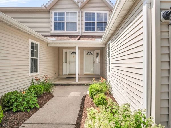246 Steeple Chase Run, Northfield, OH 44067