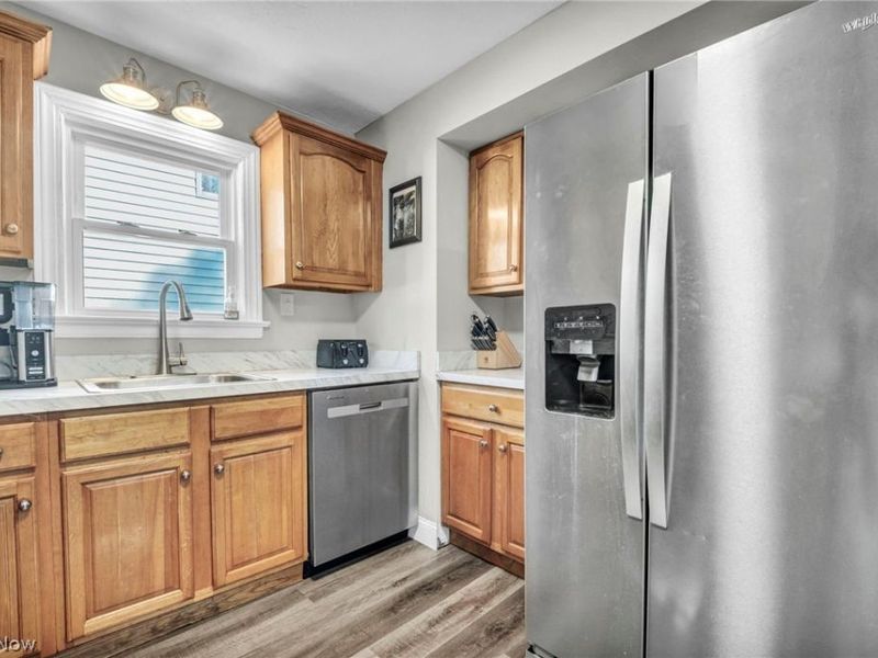 1925 Robindale Street, Wickliffe, OH 44092 Photo 14