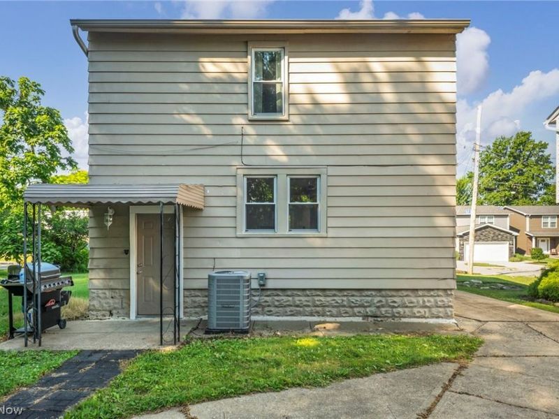 1925 Robindale Street, Wickliffe, OH 44092 Photo 33