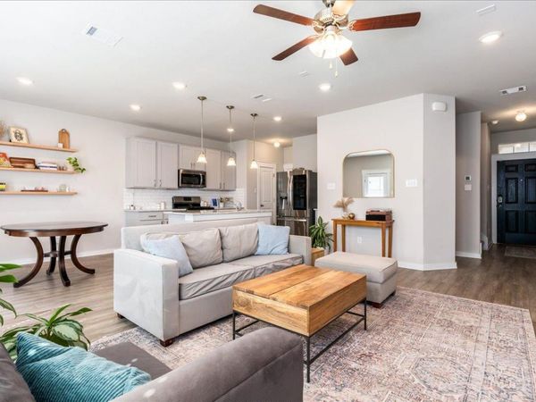 17103B Crane Fly DR, Pflugerville, TX 78660