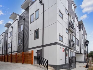 1118 Galveston Avenue, Unit 3, Fort Worth, TX 76104