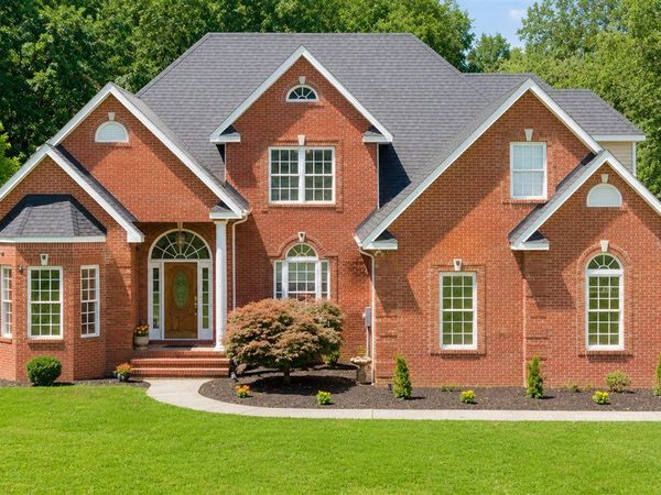 403 Stonewall Drive, Russellville, KY 42276