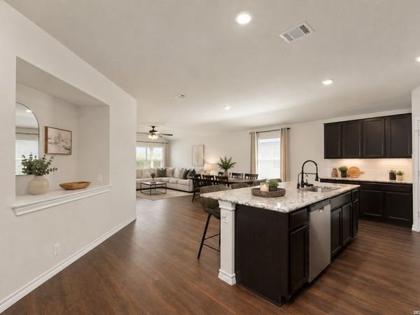 808 Red River, Cibolo, TX 78108