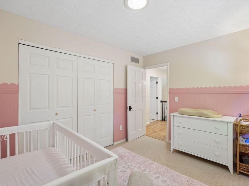 7431 Saunderlane Road, Columbus, OH 43235 Photo 24
