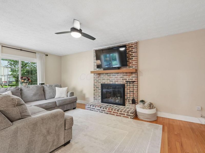 7431 Saunderlane Road, Columbus, OH 43235 Photo 7