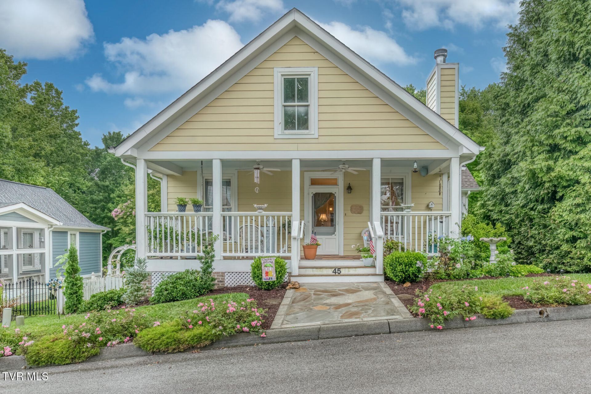 45 Walton Street Jonesborough, TN 37659