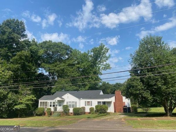 1807 Us Highway 29, West Point, GA 31833