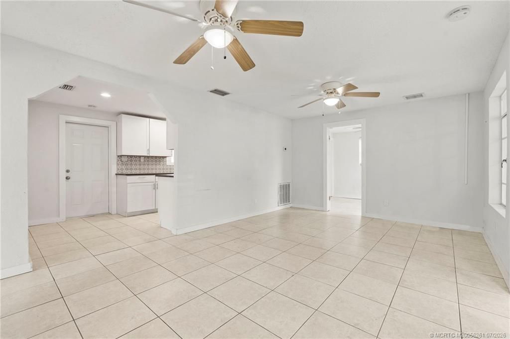 3915 SE Salerno Road , Stuart, FL 34997 Photo