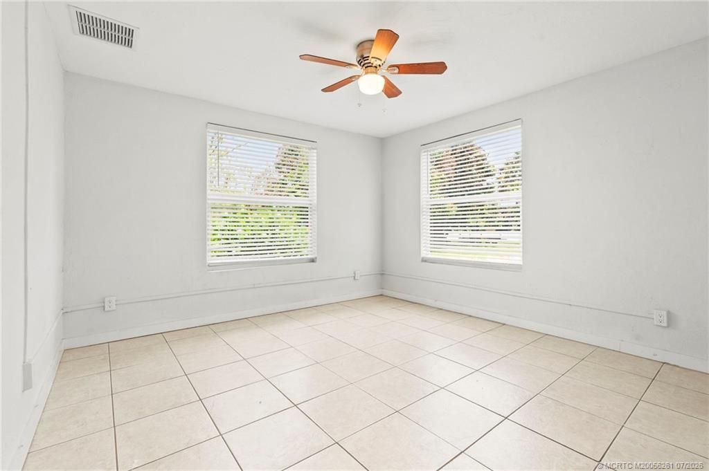 3915 SE Salerno Road , Stuart, FL 34997 Photo