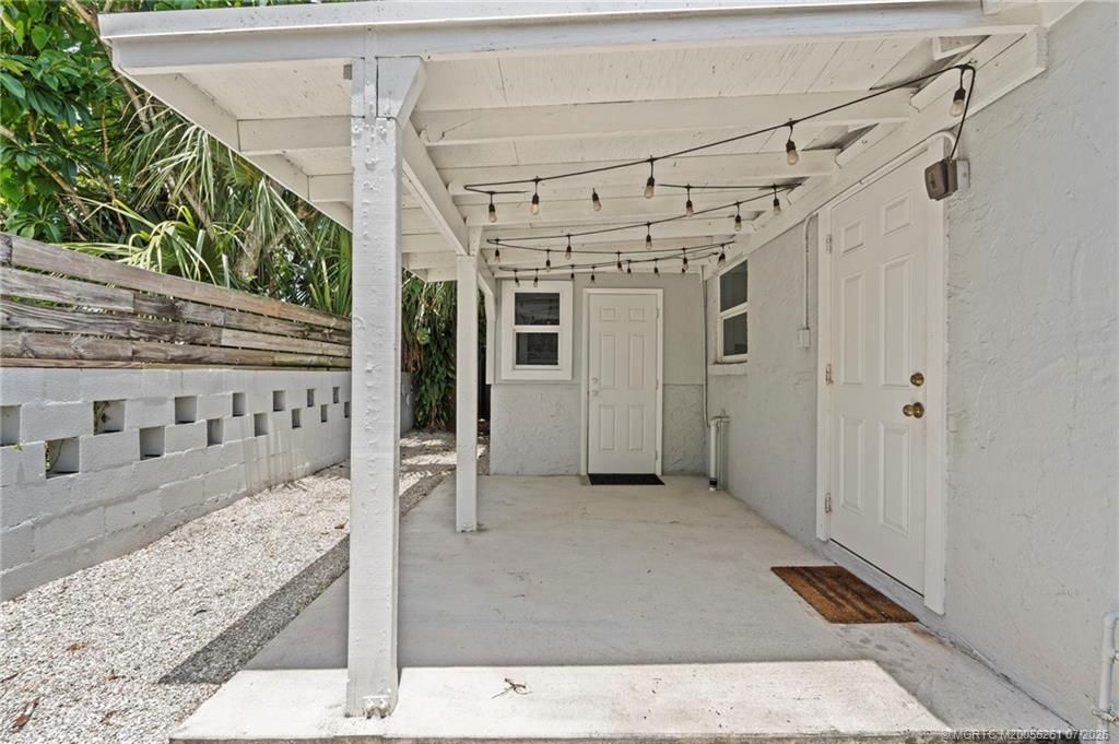 3915 SE Salerno Road , Stuart, FL 34997 Photo