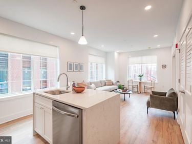 2101 WASHINGTON AVE , UNIT 323, PHILADELPHIA, PA 19146