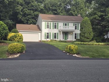 12546 CAVALIER DRIVE , WOODBRIDGE, VA 22192
