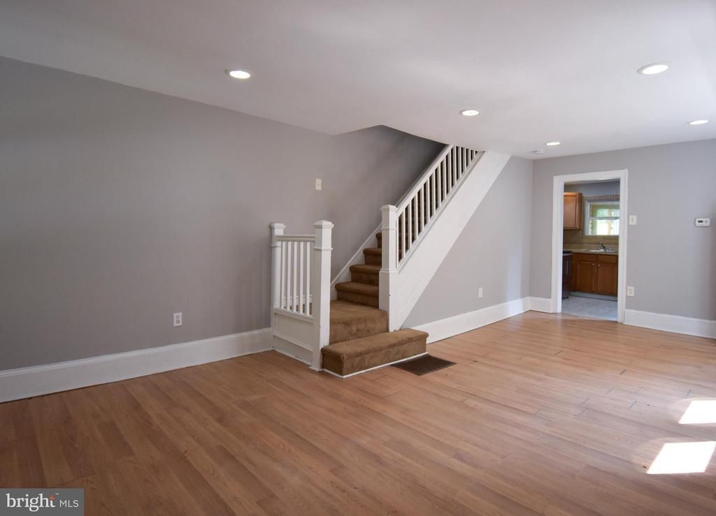 666 MANATAWNY STREET , POTTSTOWN, PA 19464