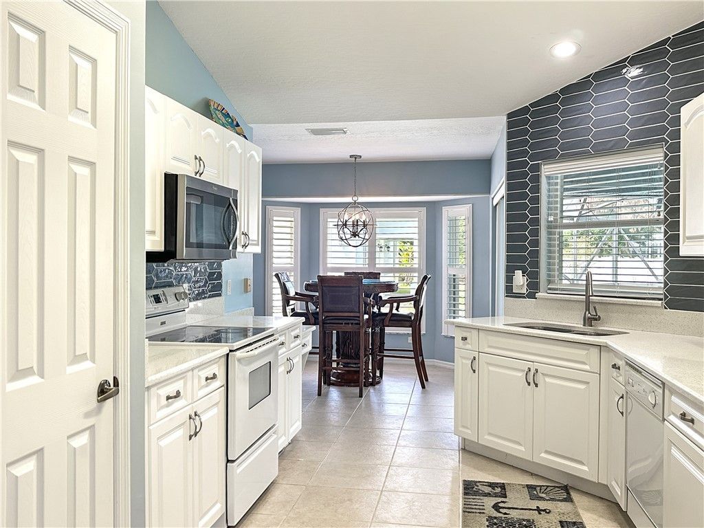 4105 Smokey Pines Court, Fort Pierce, FL 34951 Photo