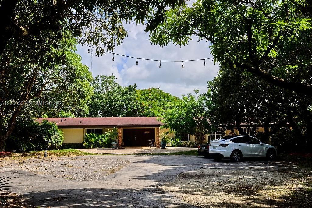 21601 SW 154th Ave , Miami, FL 33170 Photo